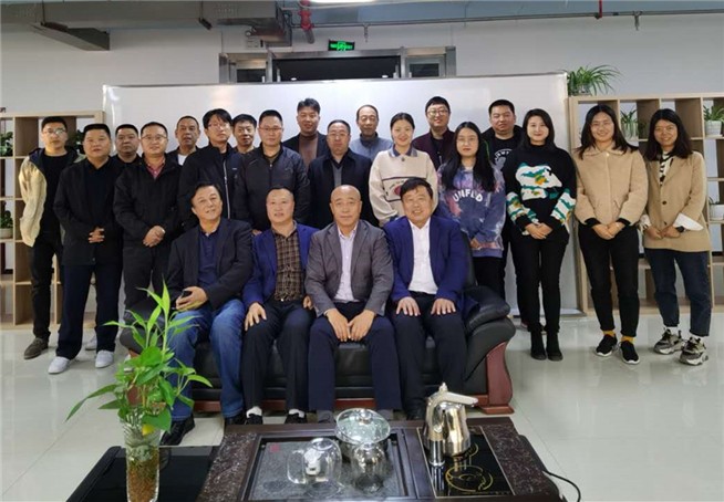 �������³�������y80000��������(�й�)���޹�˾����������ѭ�ֹ�˾����